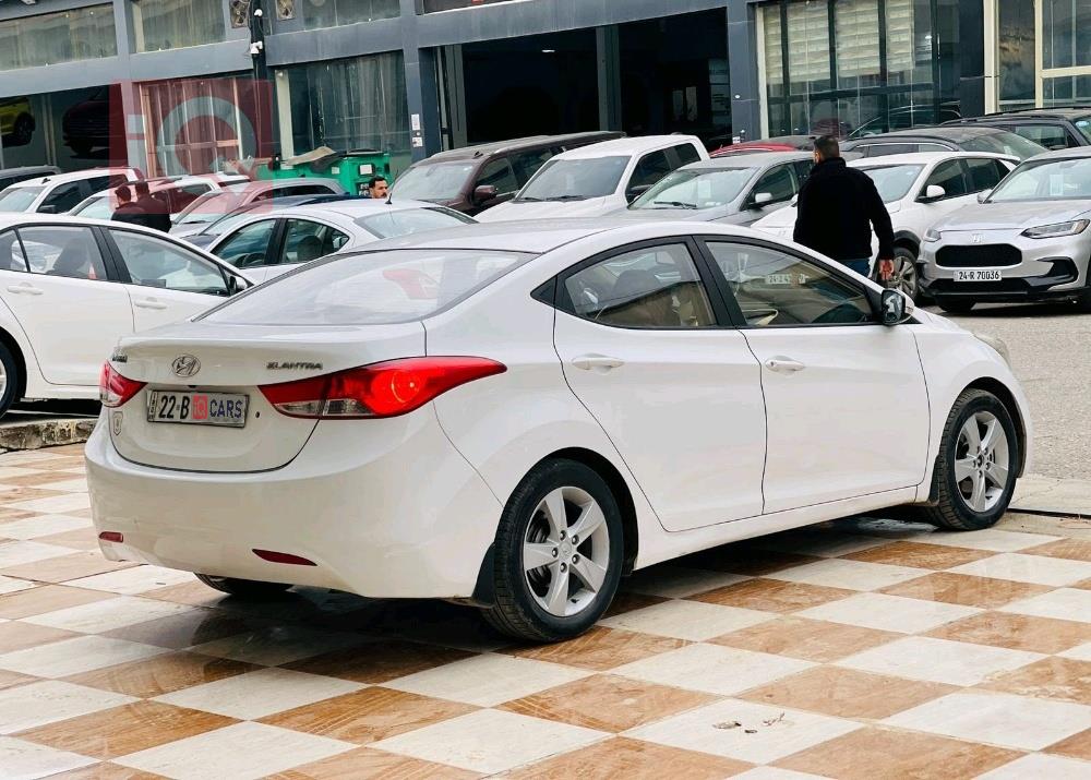 هيونداي النترا